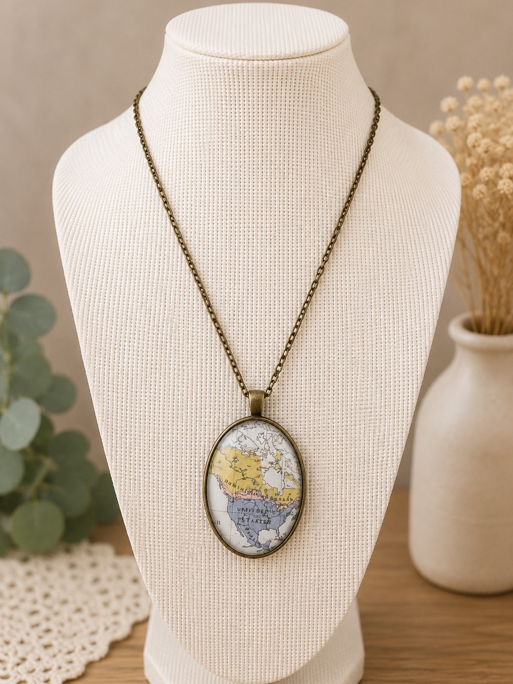 Handmade North America USA Canada Map Keychain Pendant Necklace